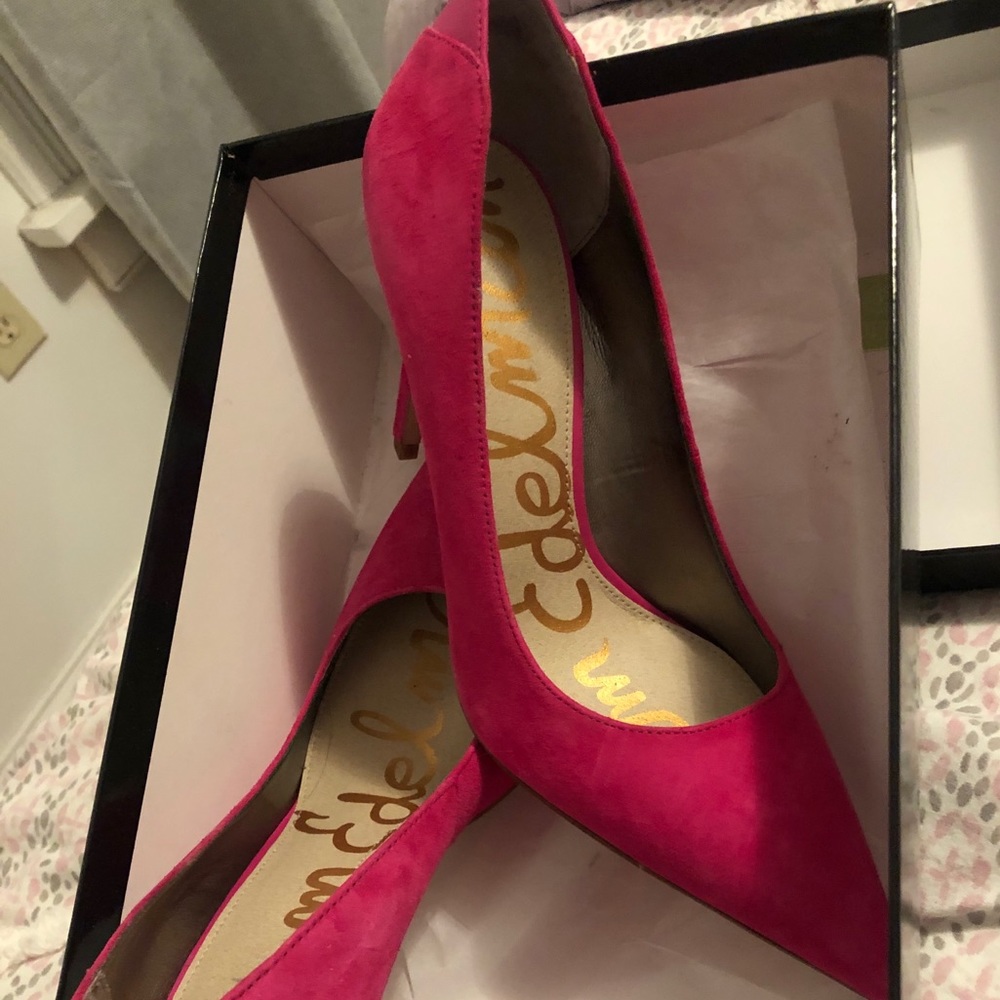 Gorgeous Sam Edelman pink suede heels.